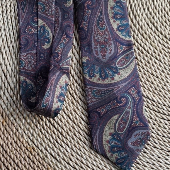Givenchy Silk Tie Vintage - Picture 8 of 9